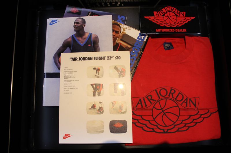 pearl-pavilion-air-jordan-michael-jordan-gallery_64_result