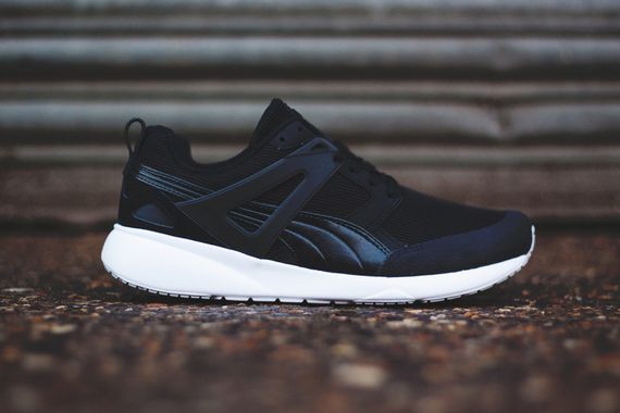 puma-arial-white-black