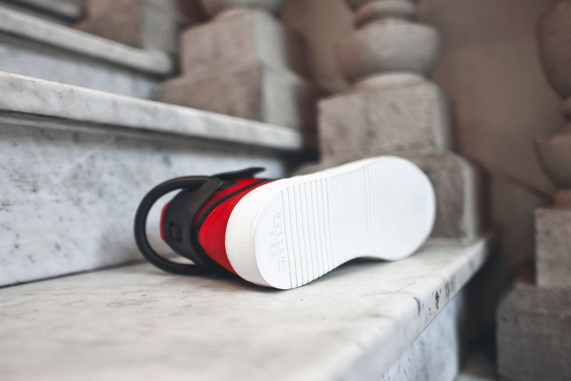 ronnie-fieg-buscemi-110mm-bred-6_result