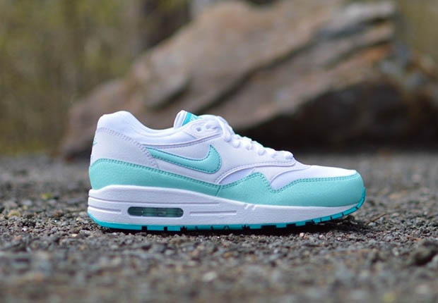 Nike-Womens-Air-Max-1-Artisan-Teal