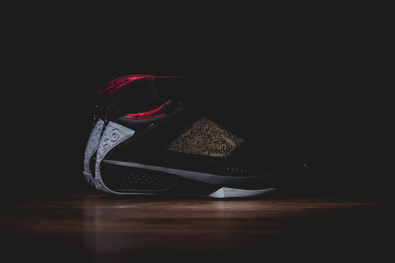 a-closer-look-at-the-air-jordan-xx-stealth-5