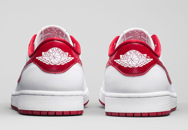 air-jordan-1-low-retro-og-white-varsity-red-5