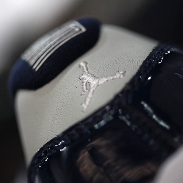 air-jordan-11-georgetown_08
