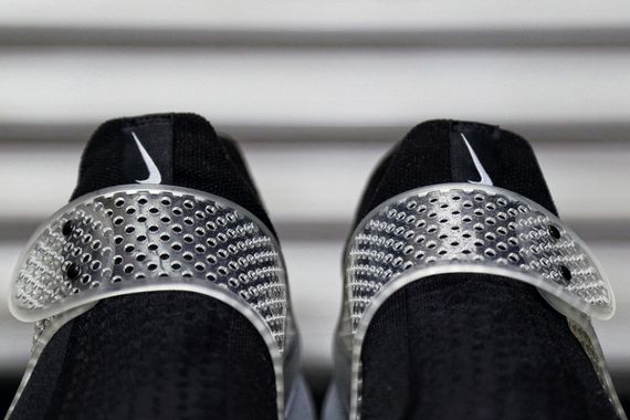 fragment design-nike-sock dart-oreo_05
