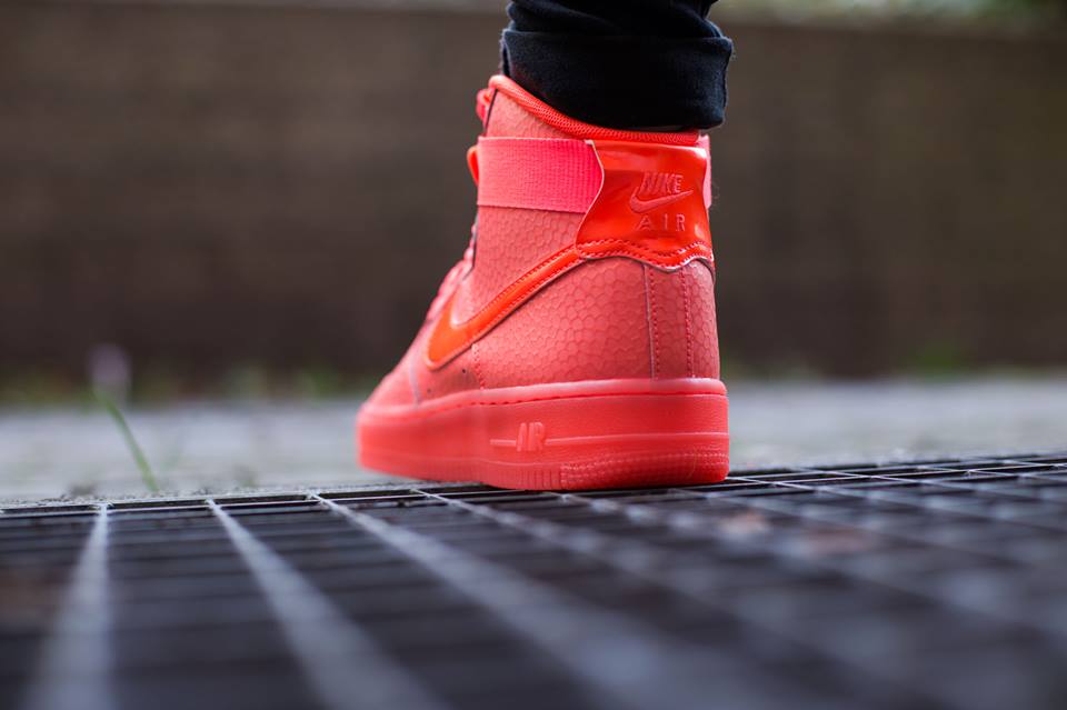 nike-air-force-1-high-premium-hot-lava-2