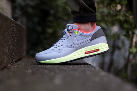 nike-air max 1 fb-wolf grey-liquid lime