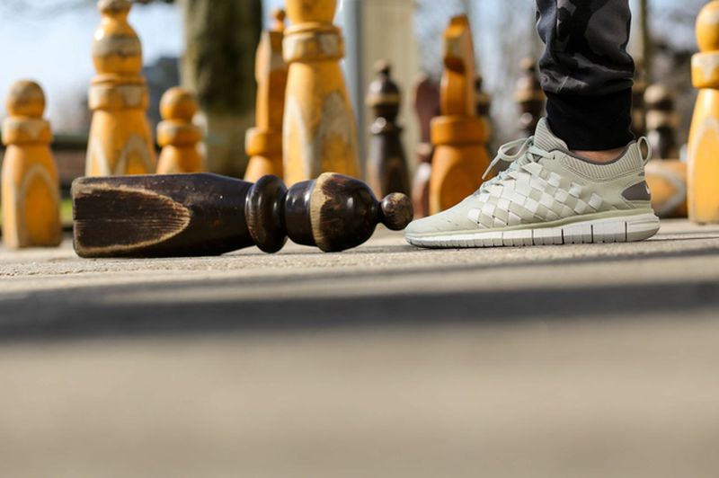 nike-free-og-14-woven-light-stone_03