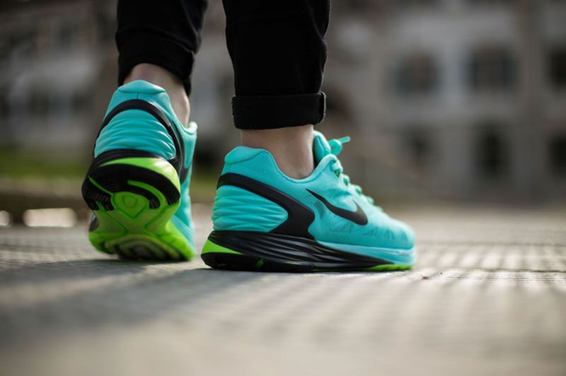 nike-lunarglide-6-aqua_02_result