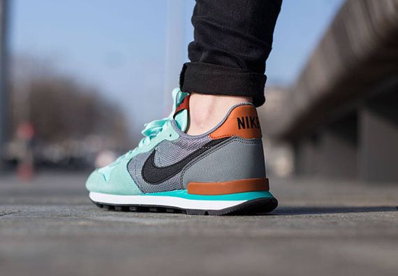 nike wmns-internationalist-artisan teal_02