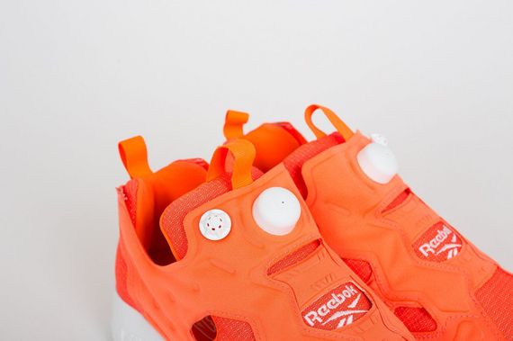 reebok-insta pump fury tech-solar orange_02
