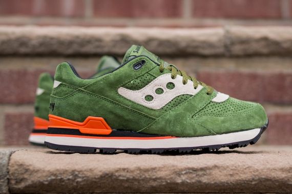 saucony-courageous-green-orange_06