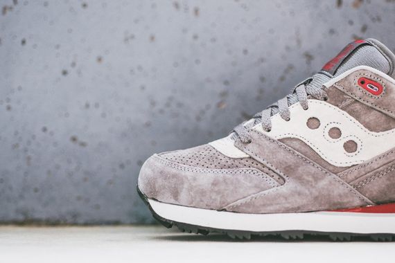 saucony-courageous-grey_03