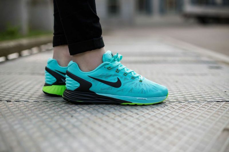 titolo-sneakers_06