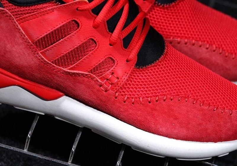 tubular-moc-red-suede_result