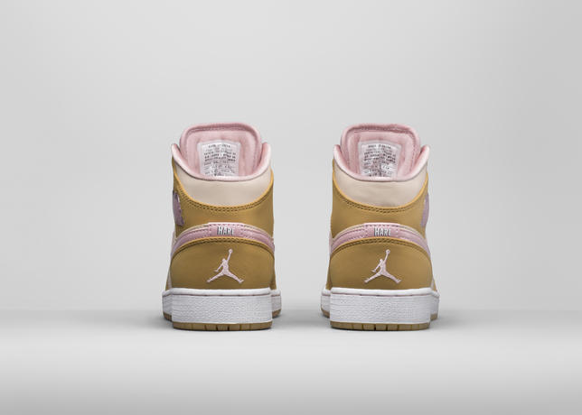 72407273000ss_A5_Heel_Pair_39722