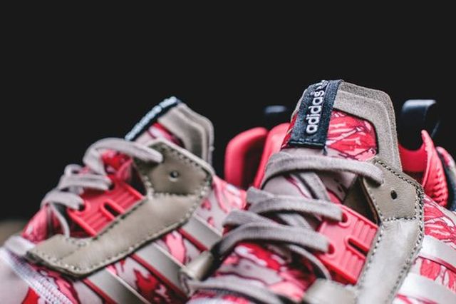 adidas-zx 8000 boost-st cargo khaki_03