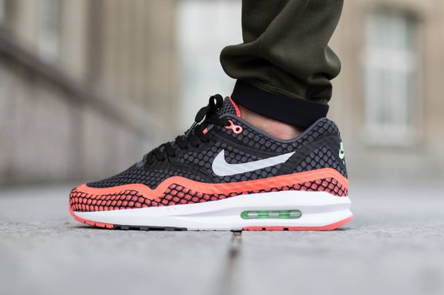 nike-air max 1 lunar breeze-hot lava