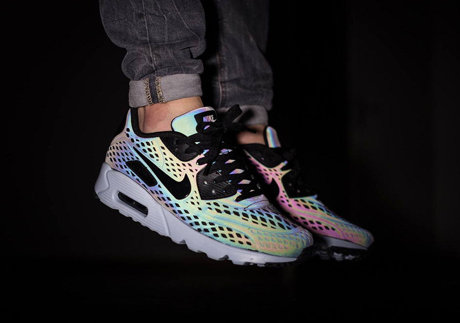 nike-air-max-iridescent-pack-1