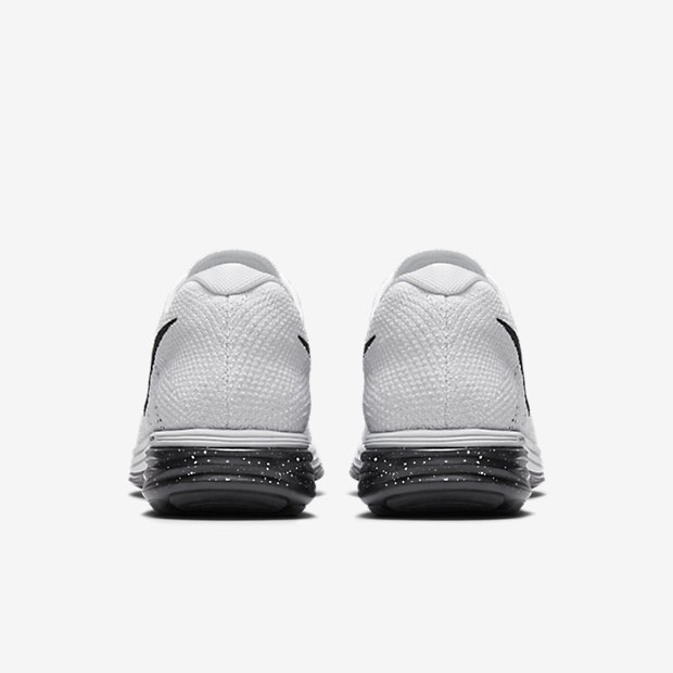 nike-flyknit-lunar-3-wolf-grey-black-2