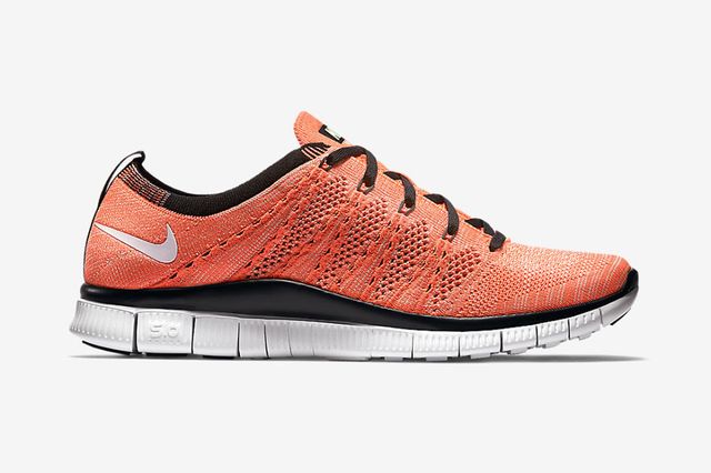nike-free flyknit-hot lava