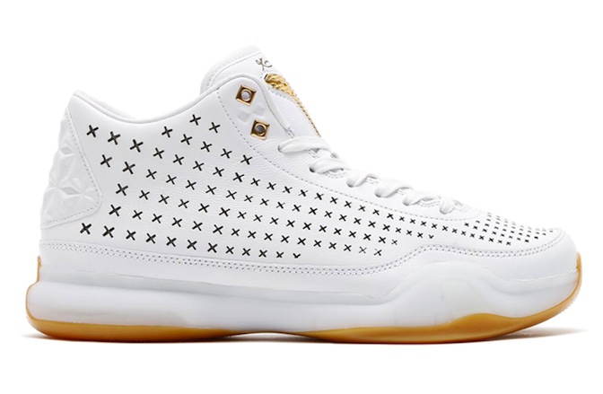 nike-kobe-10-mid-ext-white-gum-light-brown-gold1