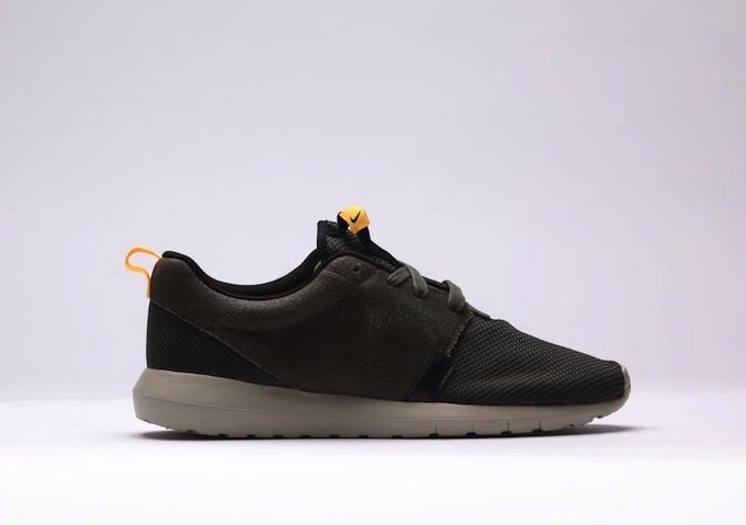 nike-roshe-run-nm-khaki-3