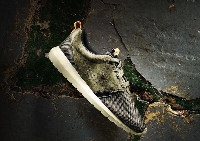 nike-roshe-run-nm-khaki