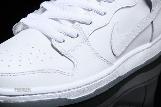 nike-sb-dunk-high-white-ice-4