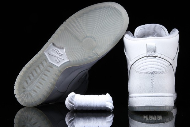 nike-sb-dunk-high-white-ice-5