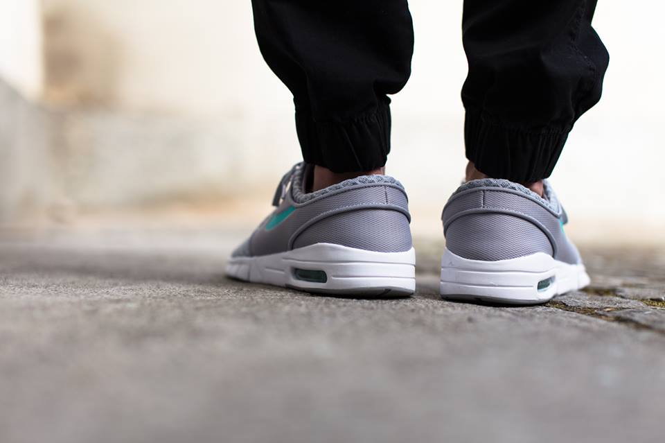 nike-sb-stefan-janoski-max-wolf-gray-light-retro-3