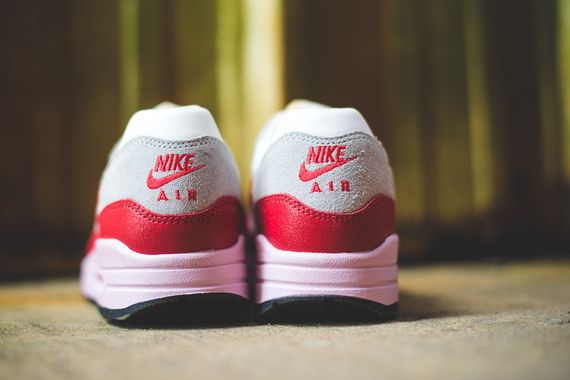 nike wmns-air max 1 vintage-red_04