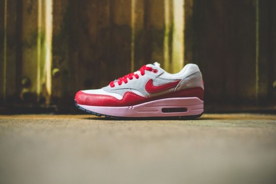nike wmns-air max 1 vintage-red_05