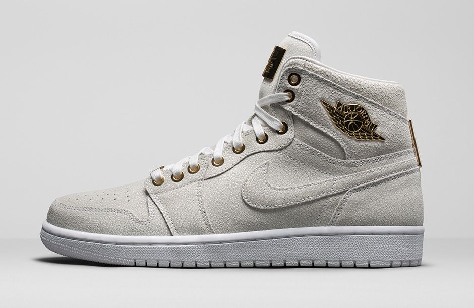 air-jordan-1-pinnacle-white-metallic-gold-1