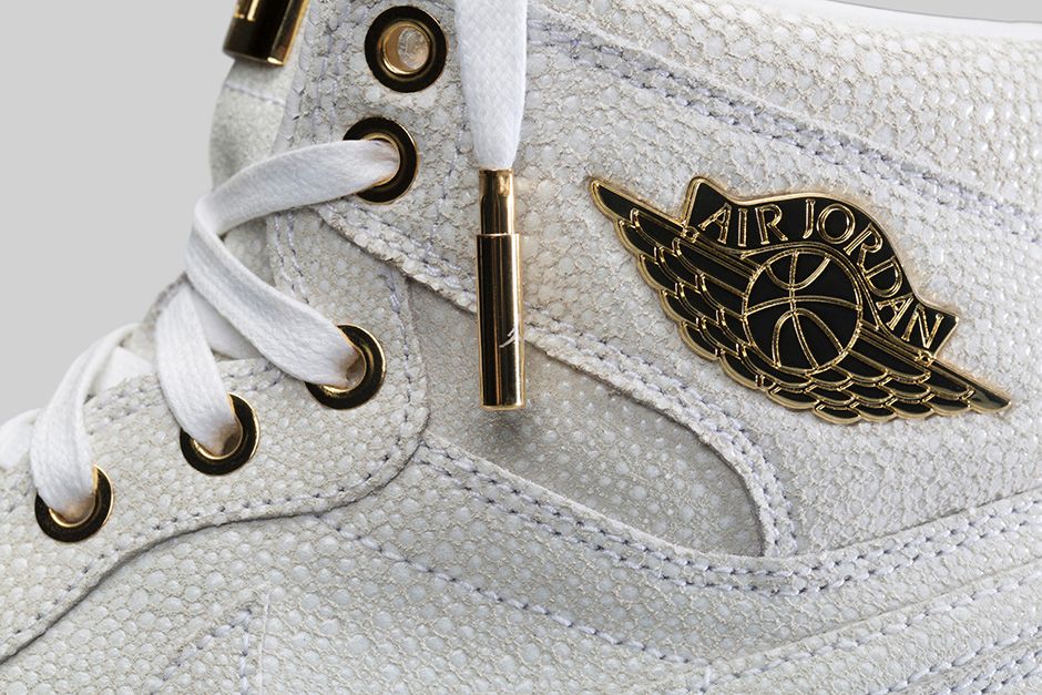 air-jordan-1-pinnacle-white-metallic-gold-6