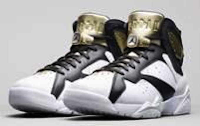 air-jordan-7-celebration-collection-1