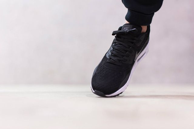nike-air max 90 ultra breeze-black_02