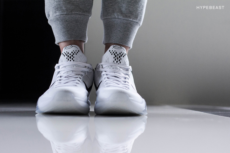 nike-kobe-10-fundamentals-on-feet-1