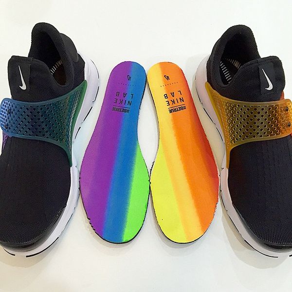 nike-sock dart-be true_02