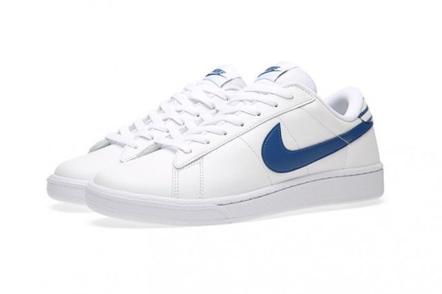 nike-tennis classic-white-gym blue_03