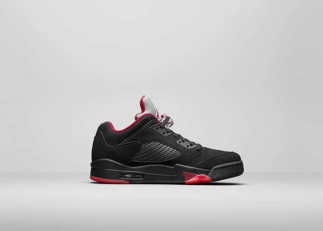 Air_Jordan_V_Alt_3_42100