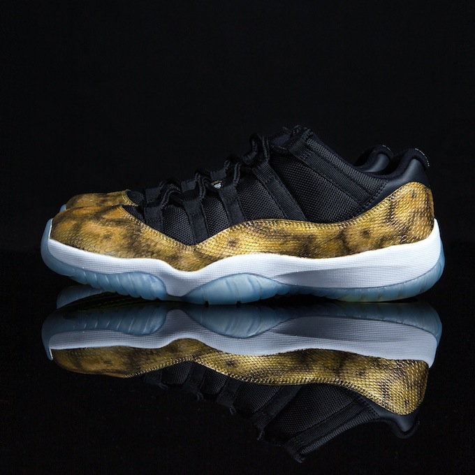 air-jordan-11-low-golden-snake-custom-2