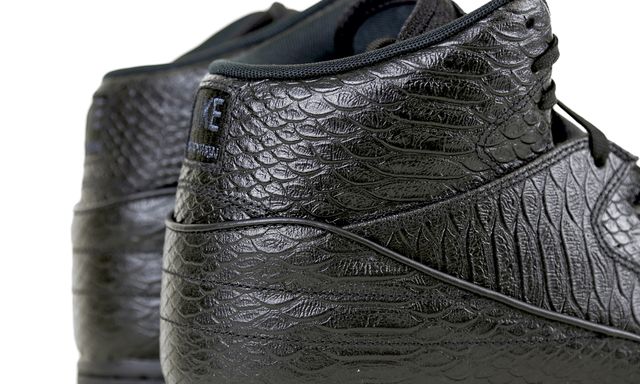 nike-air-python-black-gum-4_result