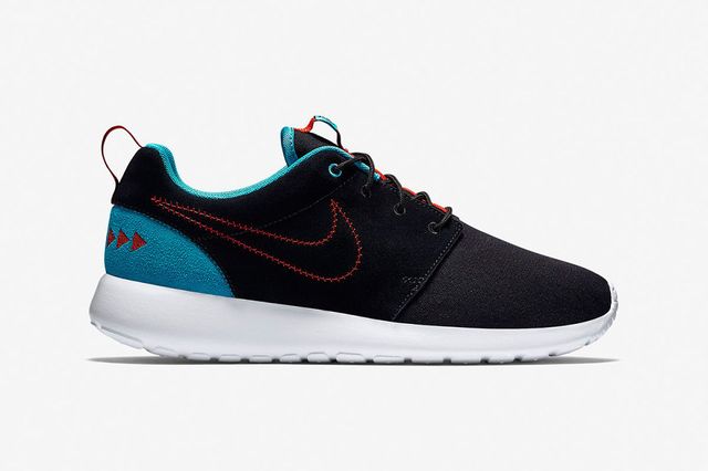 nike-n7 roshe one