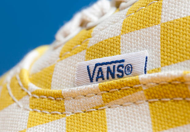 vans-era-checkerboard-yellow-blue_05