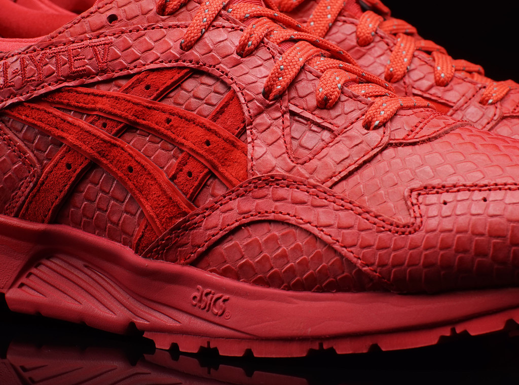 asics-gel-lyte-v-red-october-2