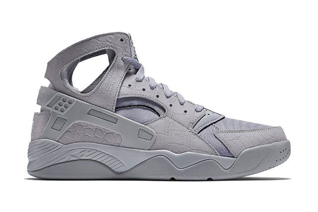 nike-air flight huarache-grey croc