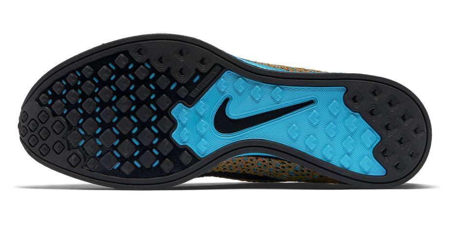 nike-flyknit-racer-sherbet-4