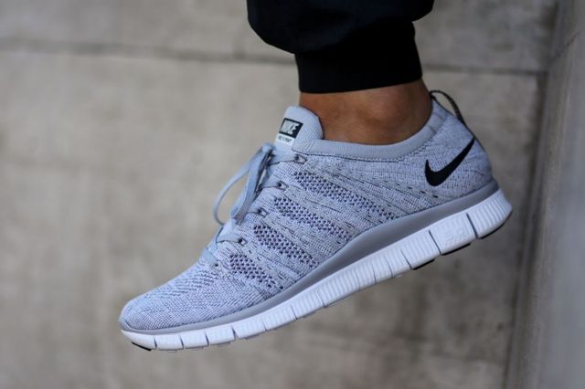 nike-free flyknit nsw-wolf grey_04