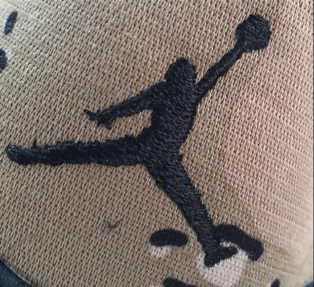 supreme-jordan-5-camo-3