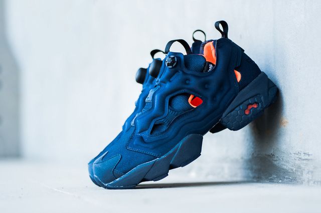 reebok-instapump  fury lite-navy-orange